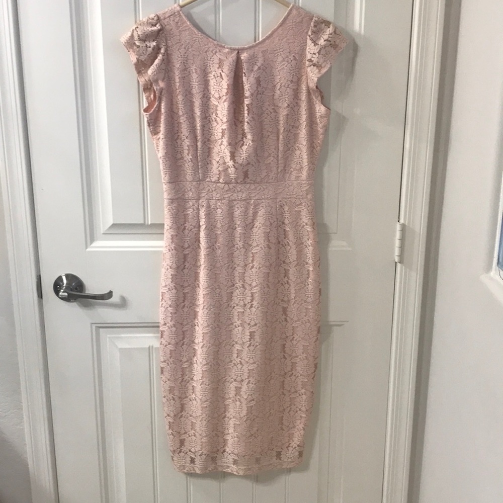 Dorothy Perkins pink lace dress